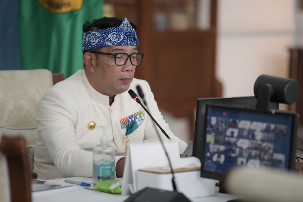 Caption: Gubernur Jabar Ridwan Kamil di Gedung Pakuan, Kota Bandung, Kamis (20/5/2021). (Foto: Rizal/Biro Adpim Jabar)